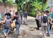 Bhabinkamtibmas Awasi Pembangunan Jalan KIP di Desa Neglasari Kota Banjar