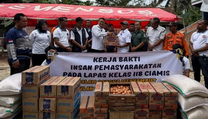 Bersama Bangkit Pasca Banjir, Lapas Kelas II B Ciamis Salurkan Bantuan untuk Warga Bangunsari