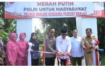 Walikota Banjar bersama Kapolres Banjar, Resmikan Jembatan Gantung Merah Putih di Desa Waringinsri