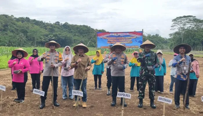 Polres Pangandaran Ikut Gerakan Nasional Tanam Jagung, Perkuat Ketahanan Pangan Daerah
