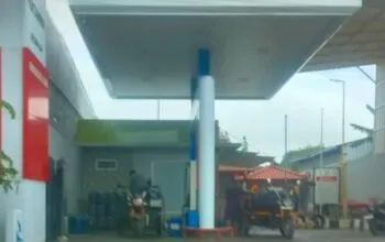 SPBN bulu Jepara mendapatkan kota 16 ribu liter.diduga kuasai mafia BBM.Nelayan menjerit,Kapolres Jepara jangan bertutup mata,tindak tegas 
