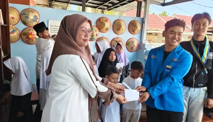 ‎PMII Salurkan Donasi Santunan Anak Yatim Piatu di Yayasan Camp Anak Langit Pangandaran