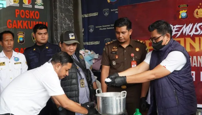 Polres Karimun Musnahkan 321,83 Gram Sabu dan 11,89 Gram Ganja, Tekan Peredaran Narkoba di Jalur Perbatasan