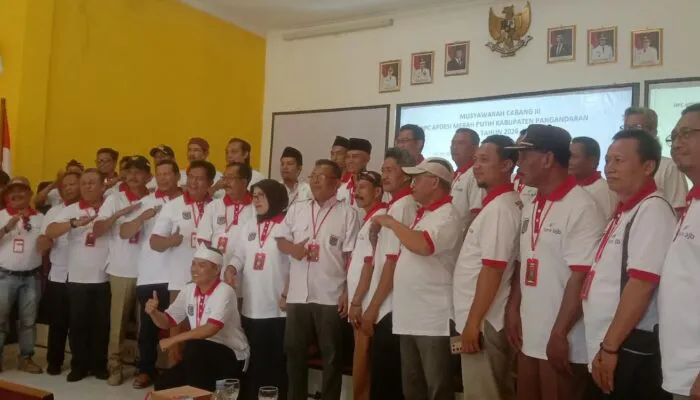 Bupati Citra Pitriyami Buka Muscab APDESI Pangandaran, Dedi Hermawan Raih Kursi Ketua