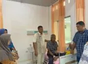 Dinsos Padang Lawas Fasilitasi Pemulangan Dua Lansia Terlantar ke Daerah Asal